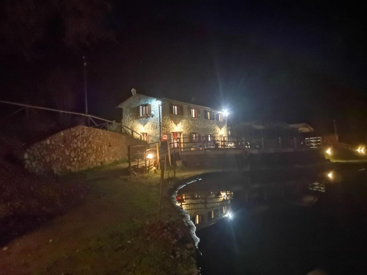 Taverna Del Dolmen Millesimo Exterior photo